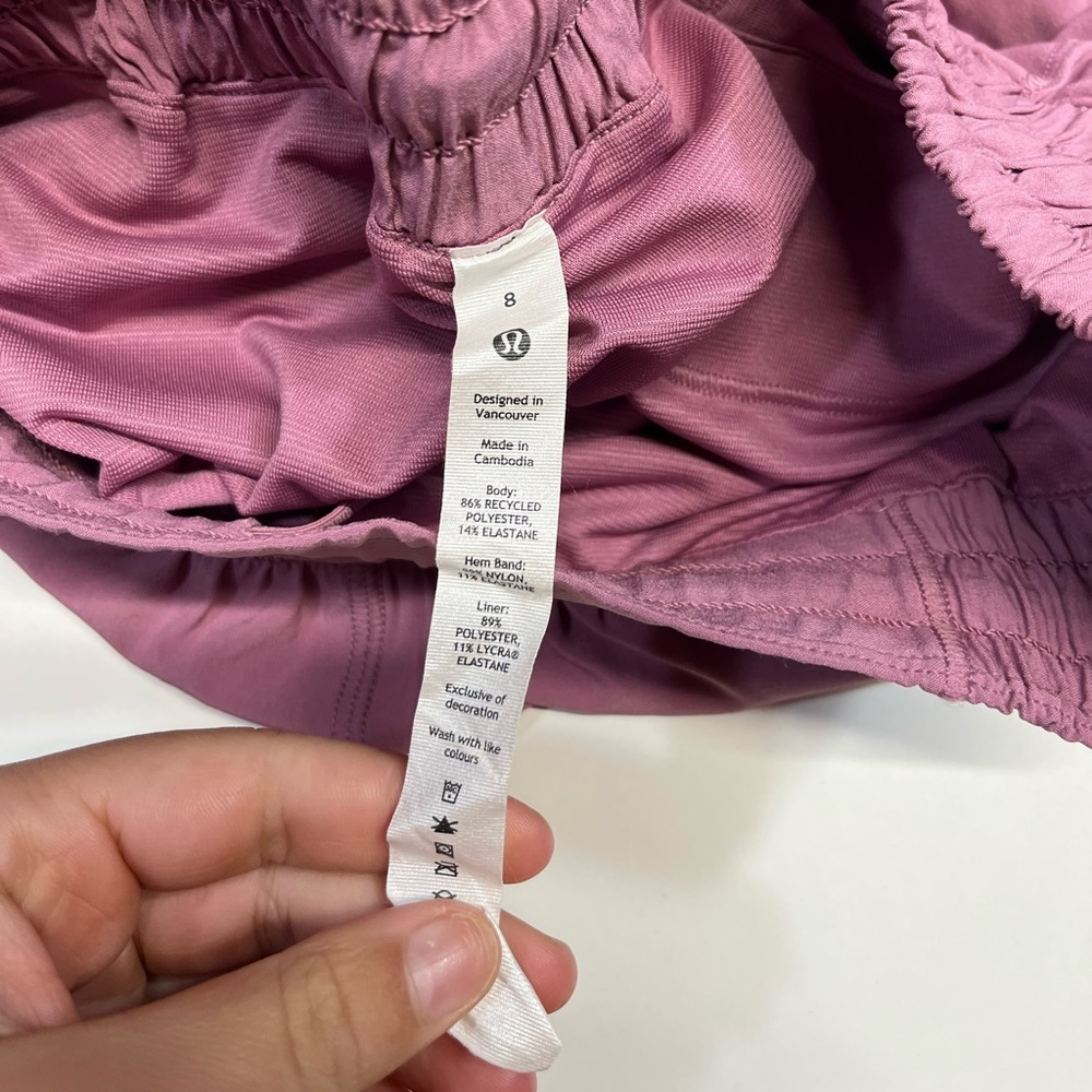 Lululemon Hotty Hot Shorts LR 4” Women’s Size 8 Dusty Spanish Rose Color - Picture 6 of 7